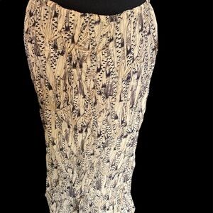 EUC Allison Taylor Skirt. Size Large. Elastic waist